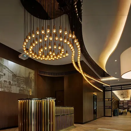 Hotel Stripes Kuala Lumpur, Autograph Collection-2